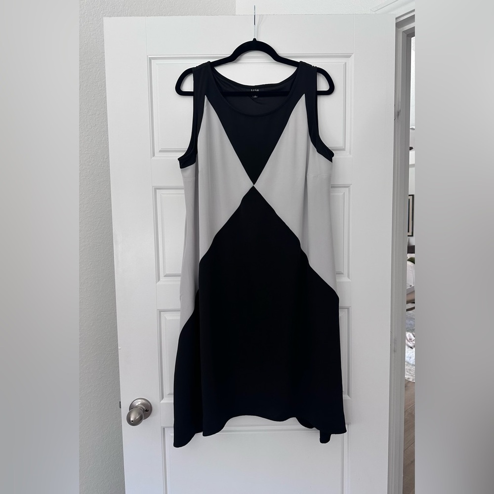 MSK Color Block Sleeveless Dress